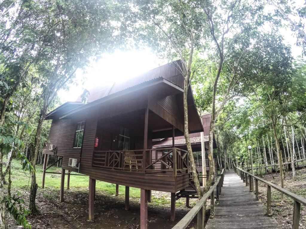 Bilit Rainforest Lodge Sandakan Esterno foto